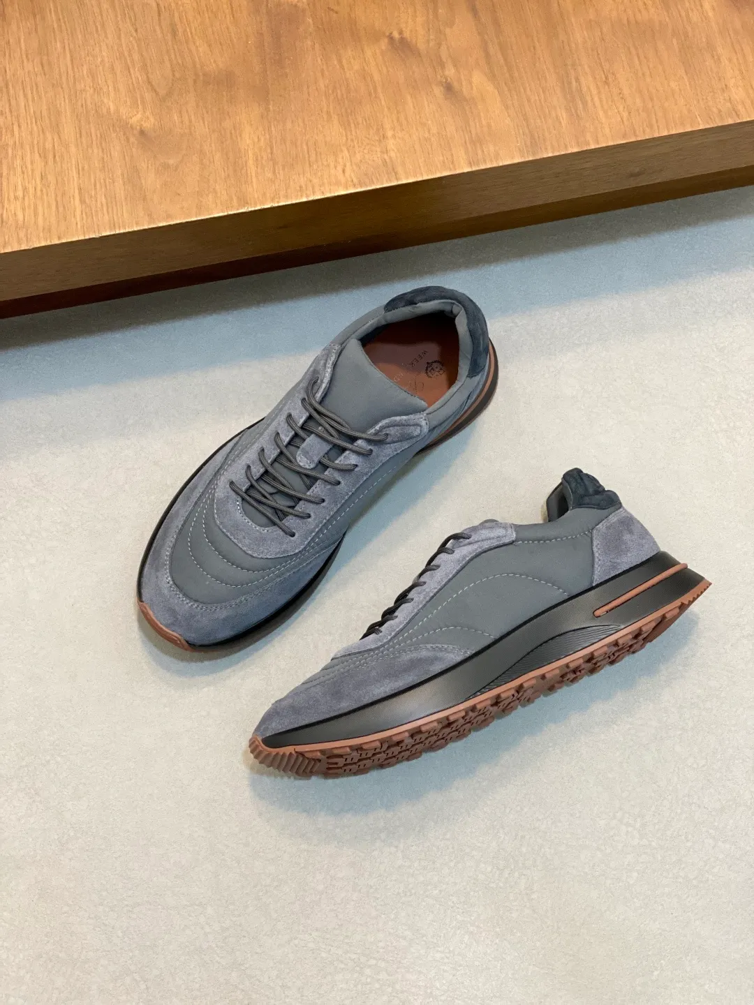 💰740 Loro Piana - Classic casual shoes, men's lace-up casual shoes and sneakers, high-quality lightweight and comfortable fabrics, suitable for outdoor leisure, the color scheme is young and energetic, and it looks great with sportswear or casual suits! Code number: 39-44 (38, 45, 46, can be customized